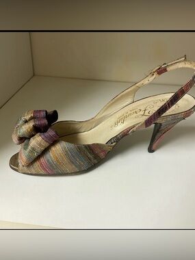 STUART WEITZMAN Women's Multicolor Slingback Heels size 7.5
